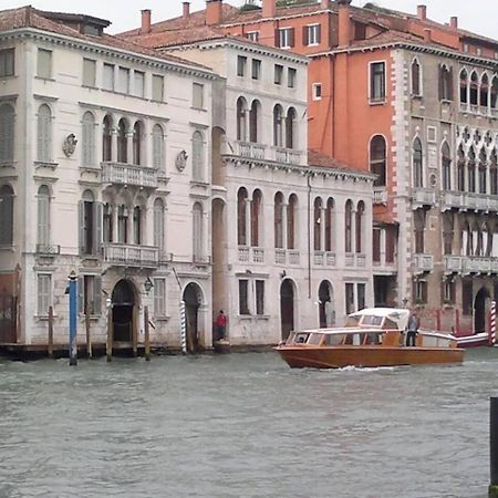 La Casetta A Palazzo Grassi Venice Luaran gambar